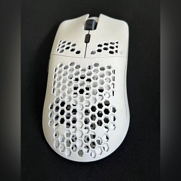 Glorious Model O Wireless Optical Gaming Mouse Lightweight - Picture 3 of 3